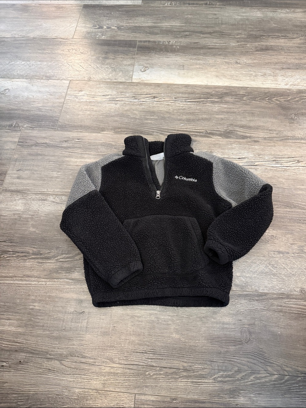 Columbia Black and Gray Sherpa Quarter-Zip Pullover